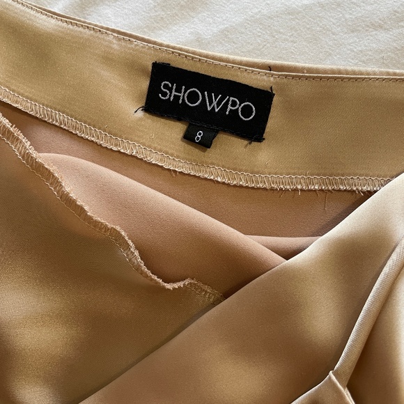 Showpo All the Same Top in Champagne Satin AUS 8/ US 4 - Picture 3 of 4